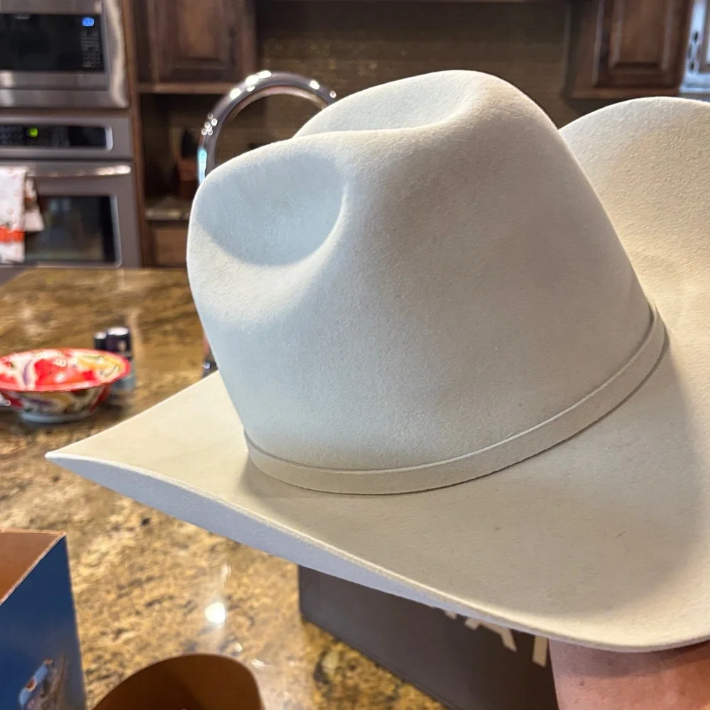 The Challenger Silverbelly Hat - Picture 9 of 12